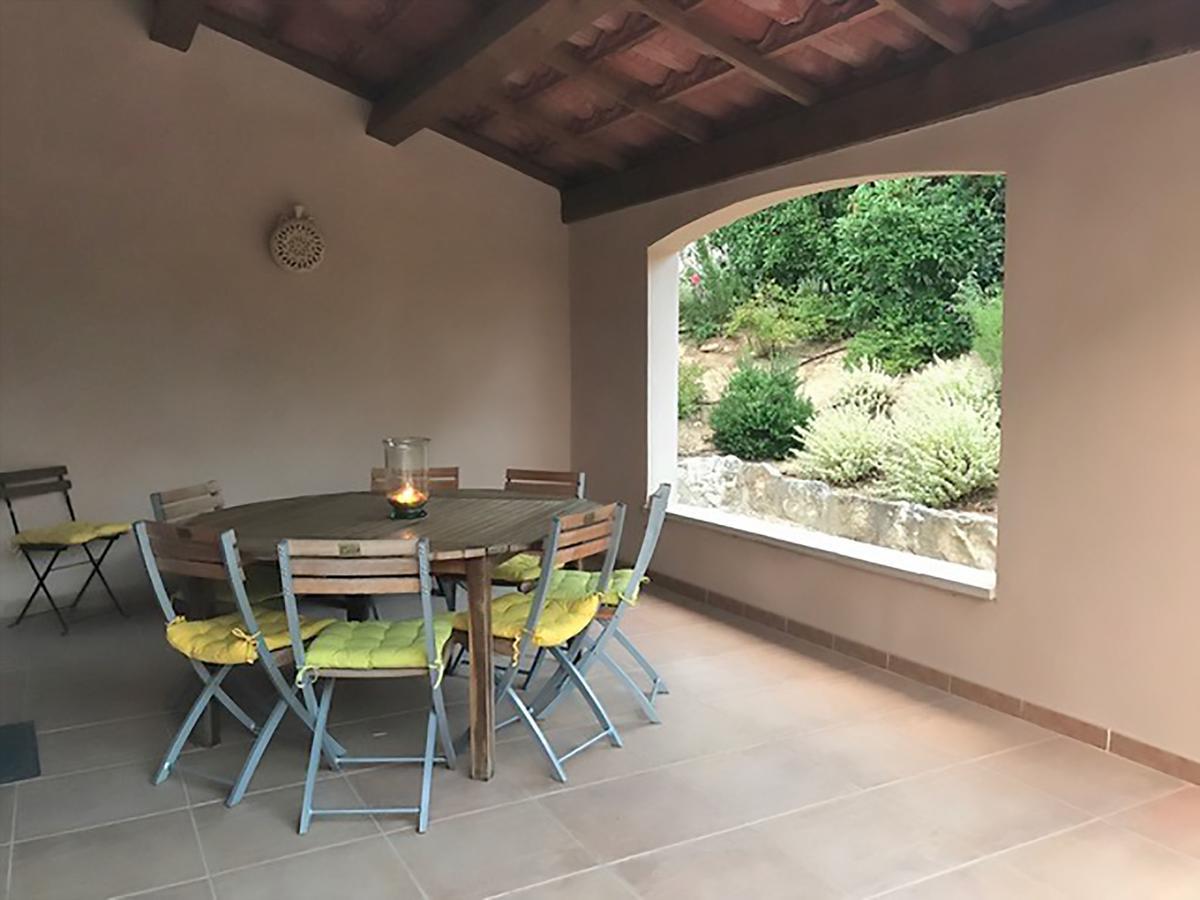 Beautiful Villa In Saumane De Vaucluse With Garden Buitenkant foto
